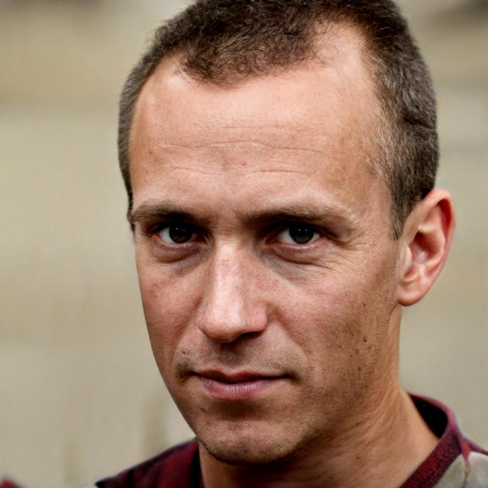 Thuan Nguyen, Finance Director